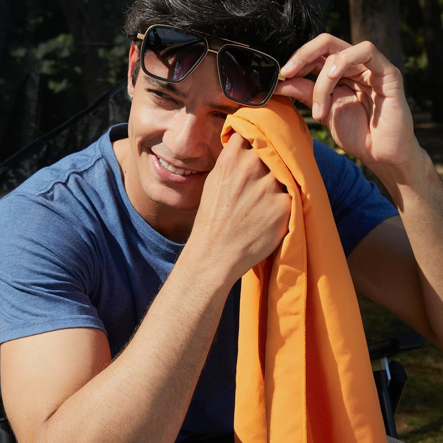 Microfiber Towel Quick Dry Camping & Travel & Gym Towel. Compact | Super Absorbent, Lightweight, Fast Drying. Suitable for Beach, Bath, Backpacking, Hiking, Swim.